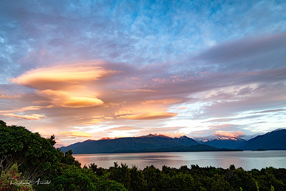 Sunrise Over Lake Wakatipu